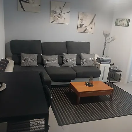 Δωμάτια σε οικογενειακή κατοικία Oasis